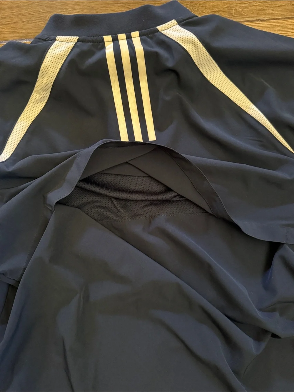 ADIDAS 1/4 Zip Batting Jacket Mens Shirt Triple Stripe Vented Short Sleeve USA M
